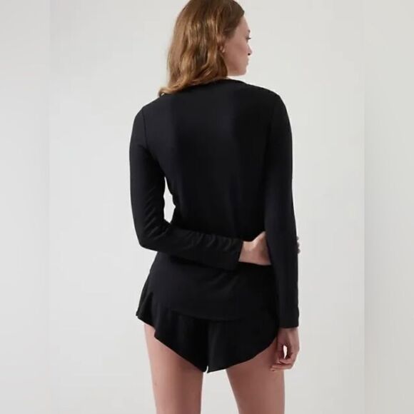 Athleta Wind Down Long Sleeve V-Neck Sleep Top Size Medium Black Retail NWT $49 - Picture 4 of 8